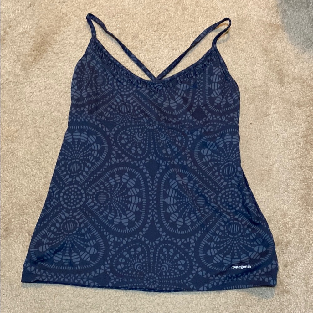 Patagonia Women's Blue Patterned Top